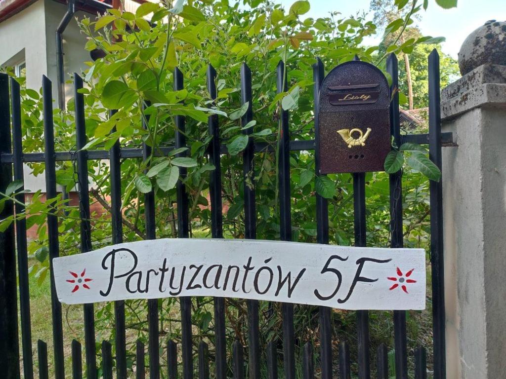 Domek Nad Poranna Rosa Garbatka-Letnisko Kültér fotó